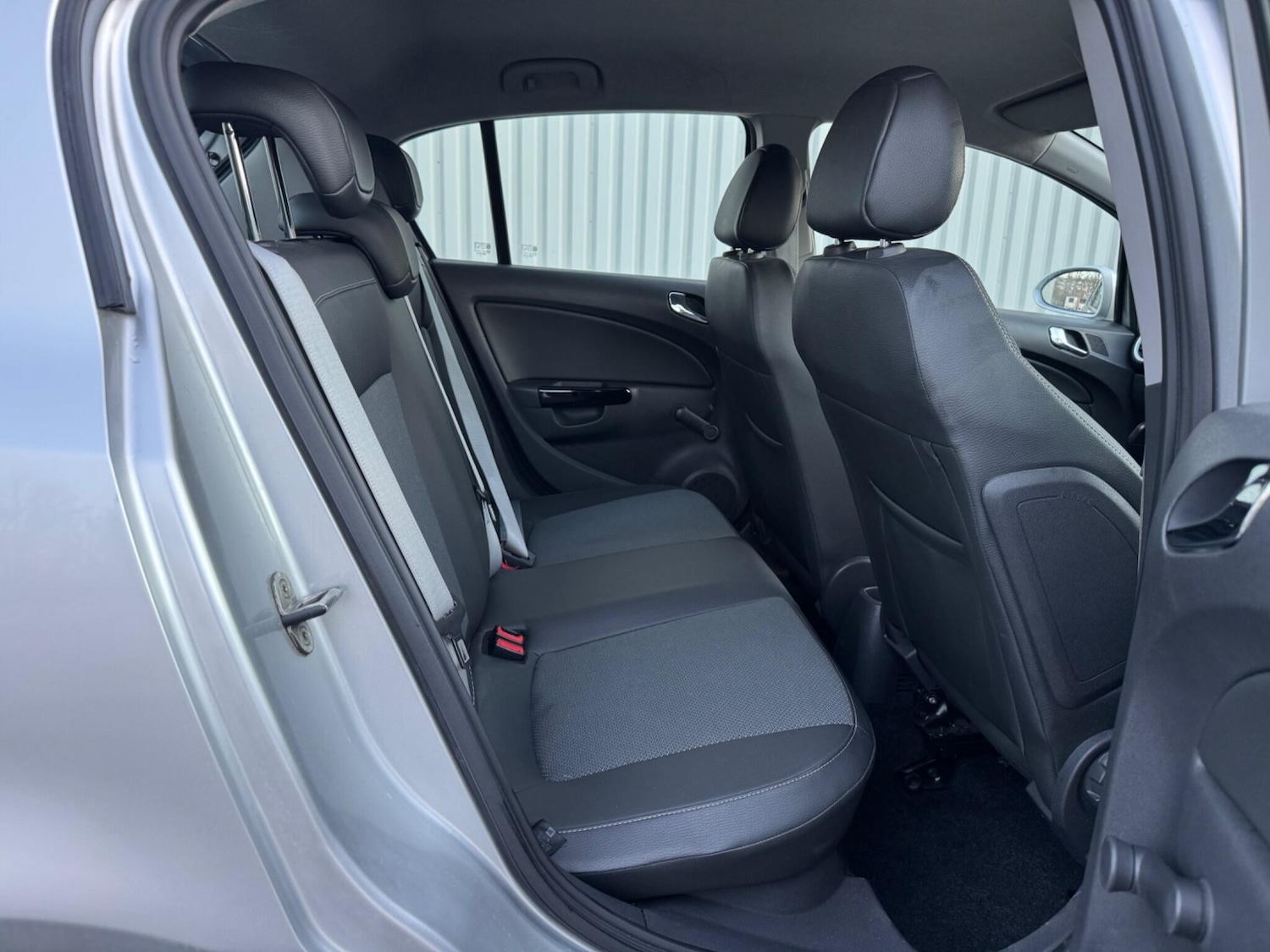 Used Vauxhall Corsa 2009 for sale - 77205099: Photo 29