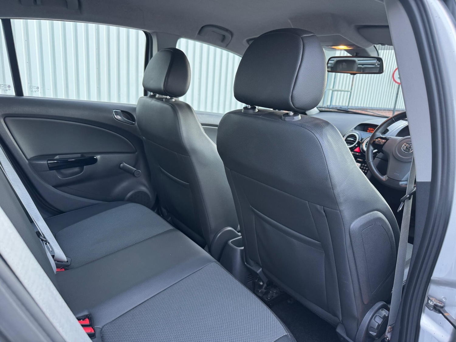 Used Vauxhall Corsa 2009 for sale - 77205099: Photo 30