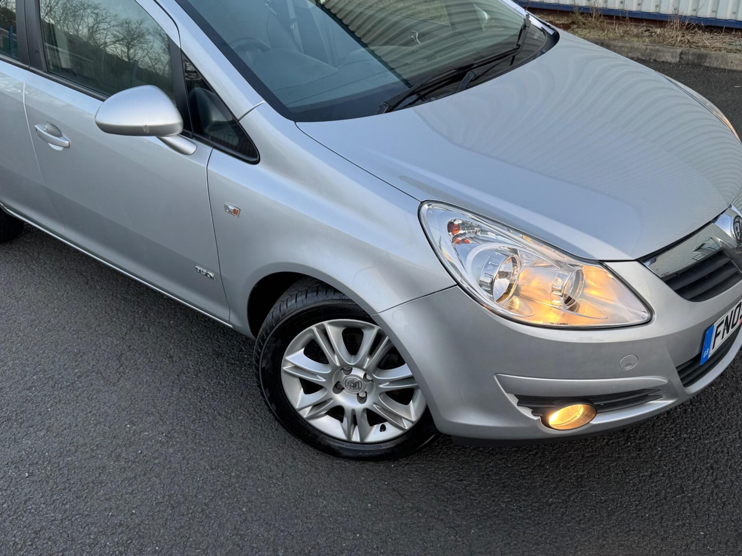 Used Vauxhall Corsa 2009 for sale - 77205099: Photo 4