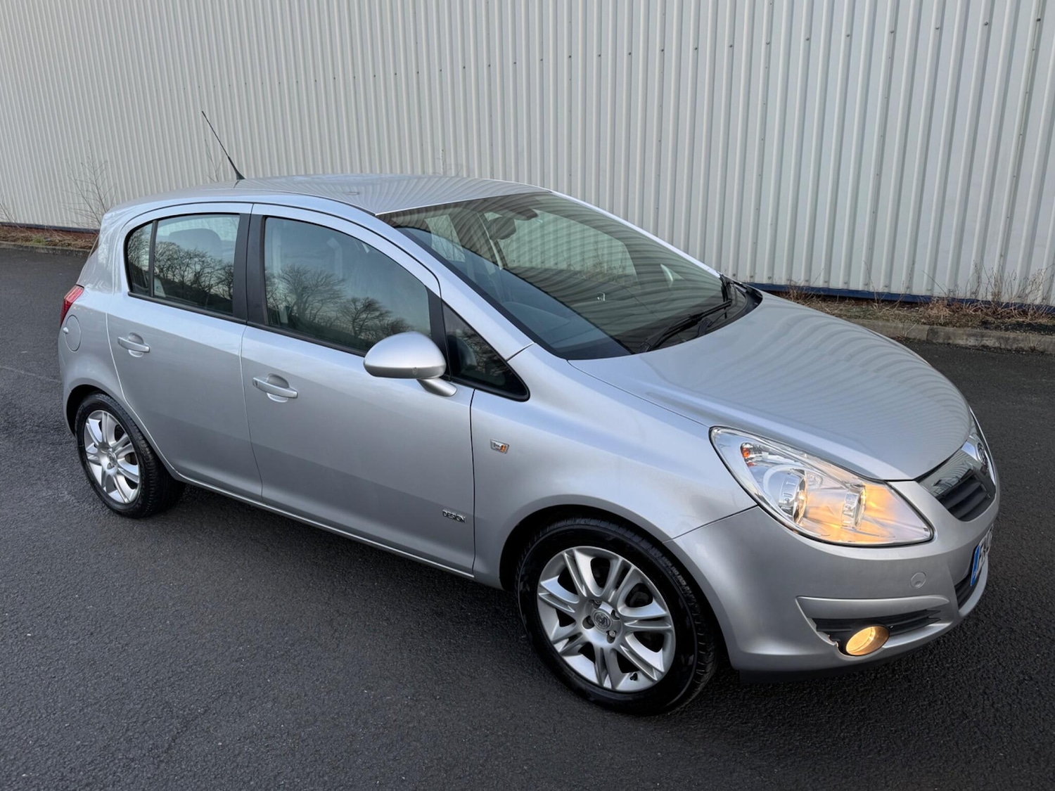 Used Vauxhall Corsa 2009 for sale - 77205099: Photo 5