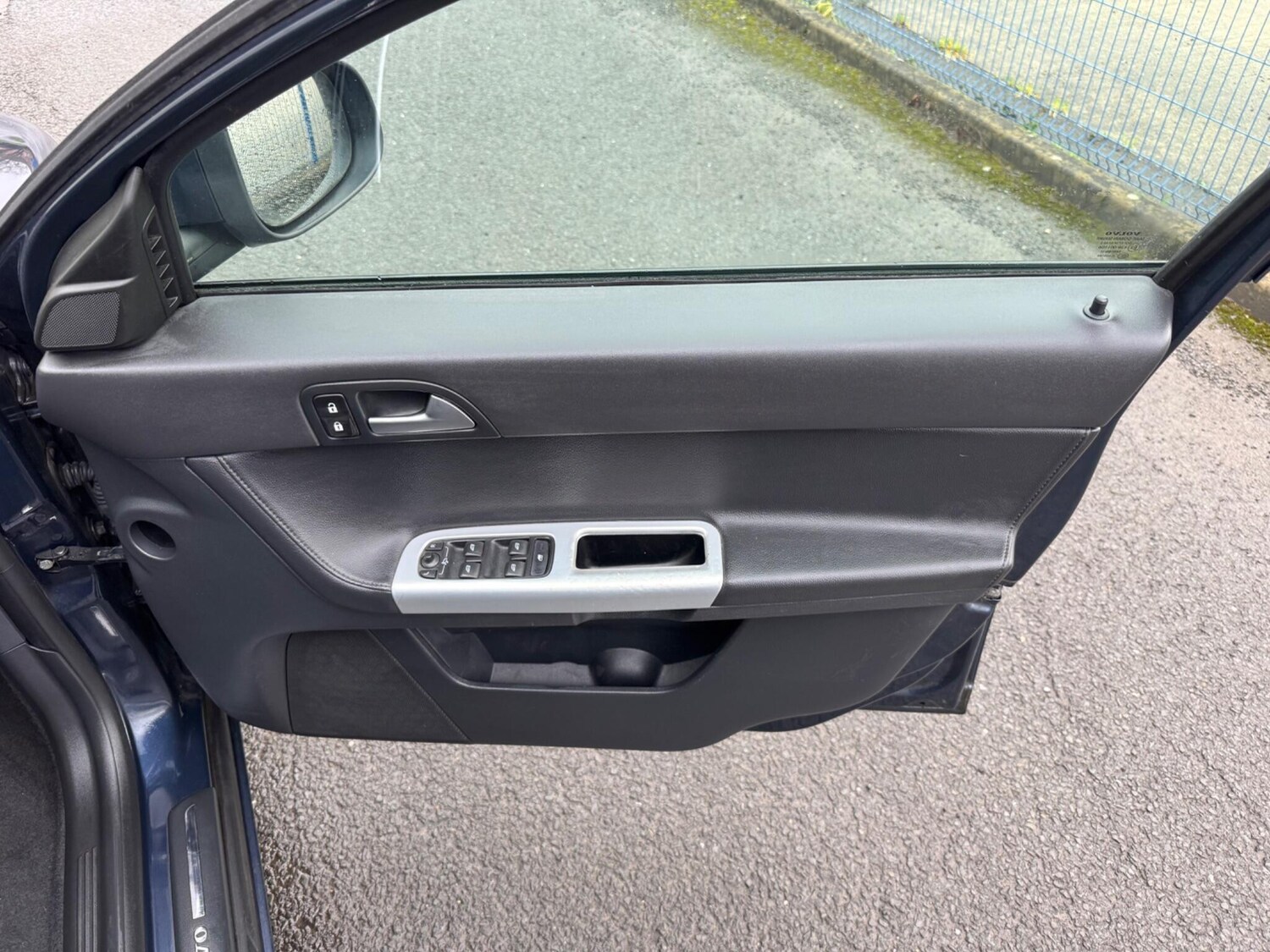 Used Volvo S40 2012 for sale - 77479383: Photo 16