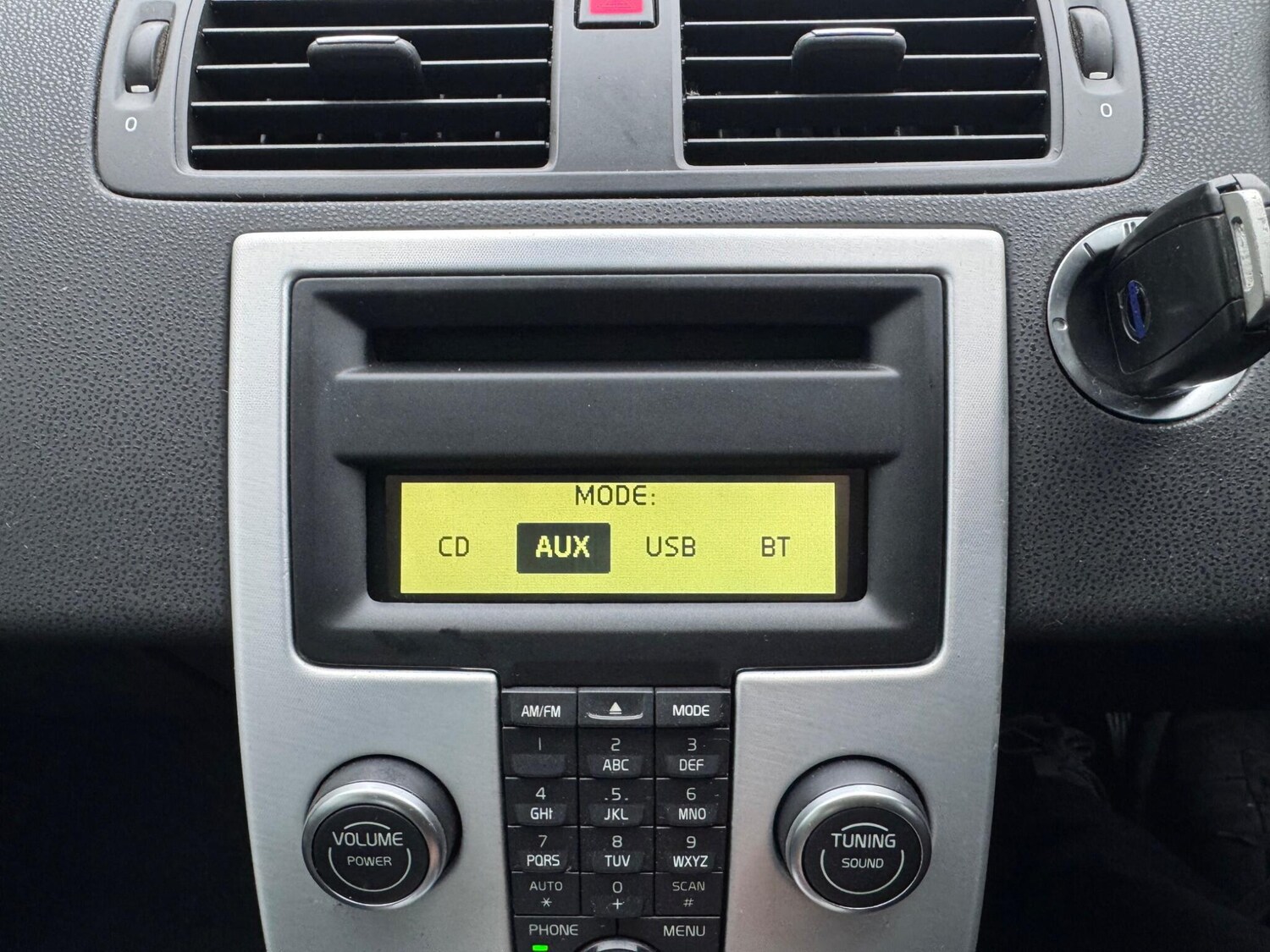 Used Volvo S40 2012 for sale - 77479383: Photo 25