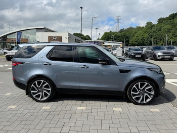 Used Land Rover Discovery 2019 for sale - 78829919: Photo