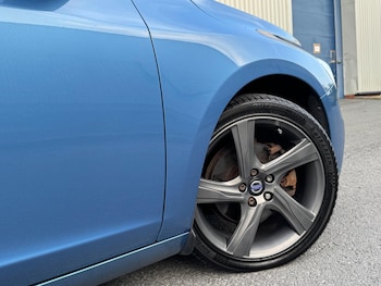 Used Volvo S60 2015 for sale - 79235824: Photo