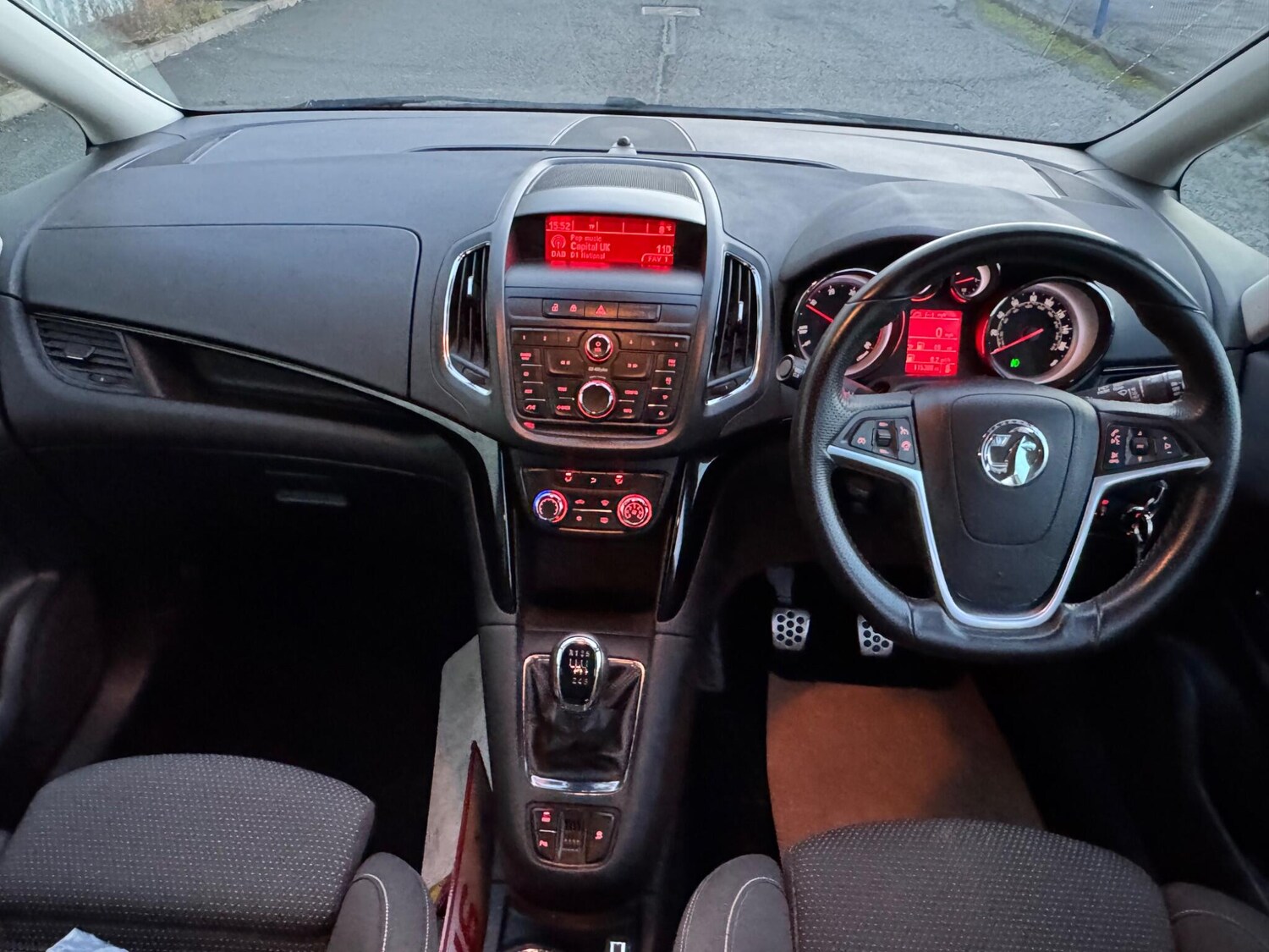 Used Vauxhall Zafira Tourer for sale - 77496318: Photo 17