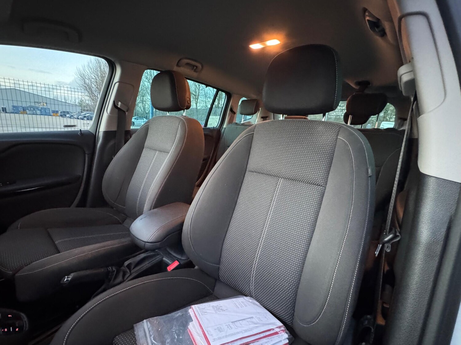 Used Vauxhall Zafira Tourer for sale - 77496318: Photo 26