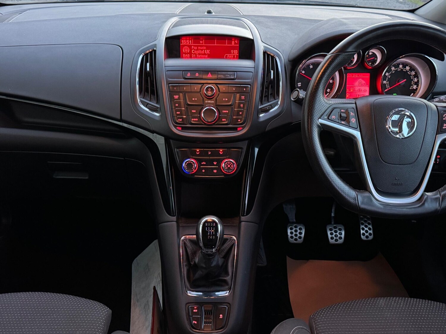 Used Vauxhall Zafira Tourer for sale - 77496318: Photo 32