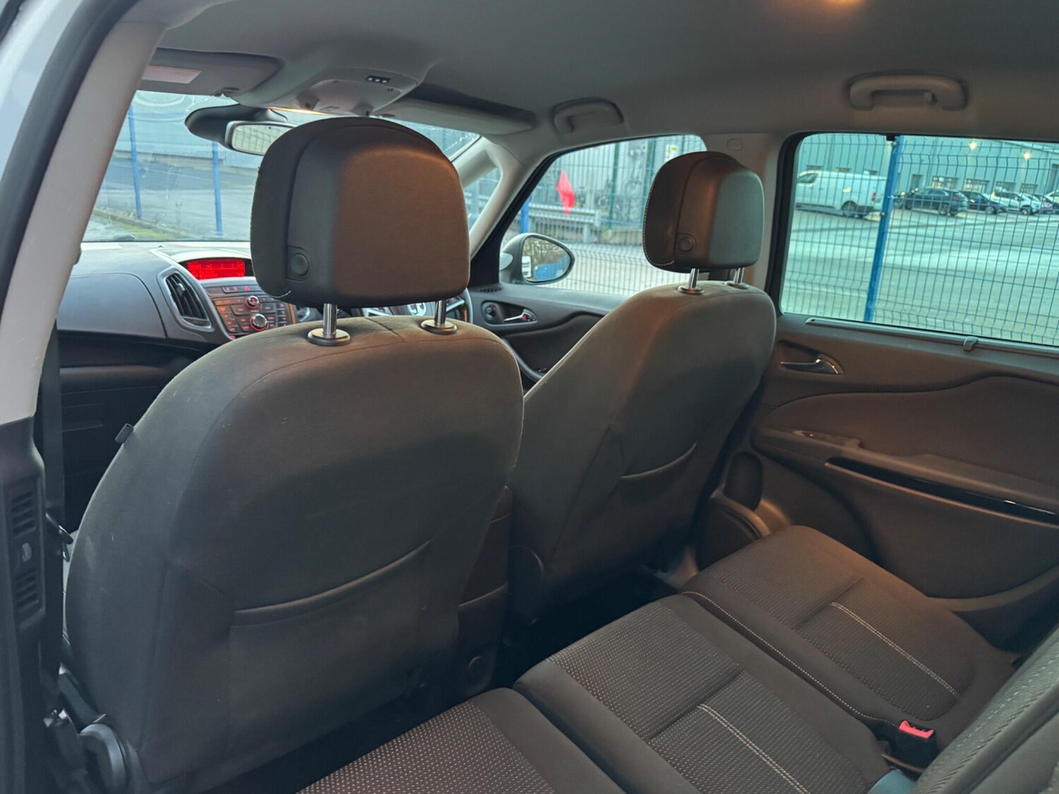 Used Vauxhall Zafira Tourer for sale - 77496318: Photo 34