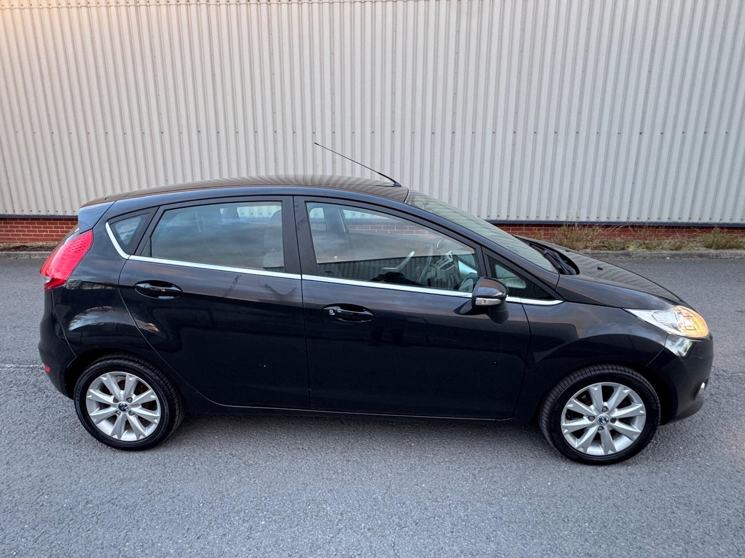 Used Ford Fiesta 2009 for sale - 78100600: Photo 2