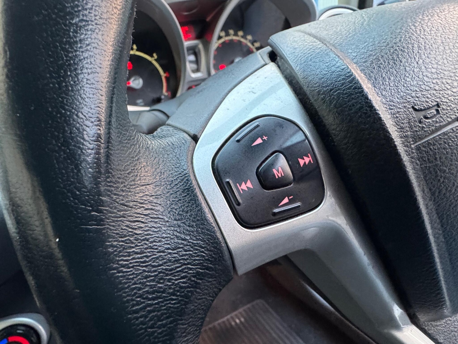 Used Ford Fiesta 2009 for sale - 78100600: Photo 29