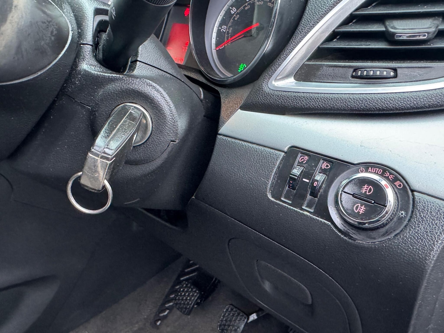 Used Vauxhall Mokka 2014 for sale - 78170335: Photo 35