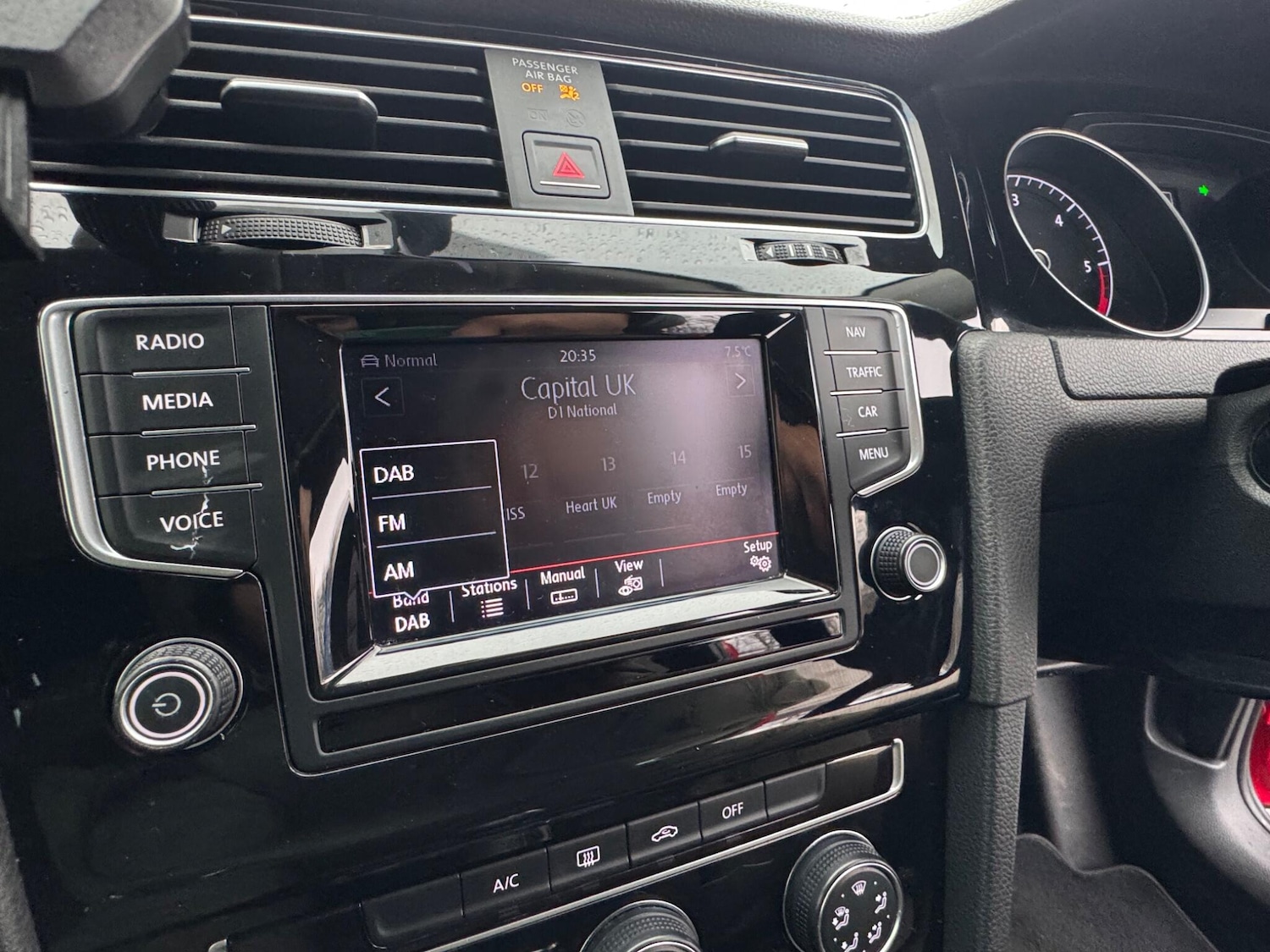 Used Volkswagen Golf 2014 for sale - 77205096: Photo 27