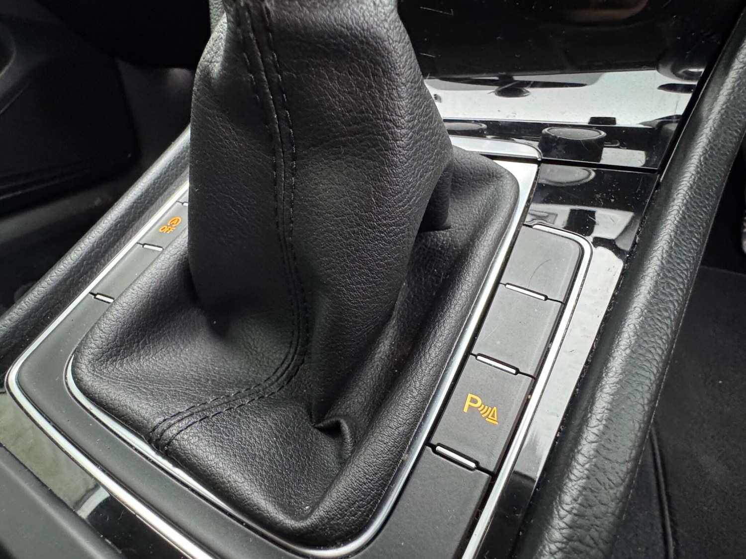 Used Volkswagen Golf 2014 for sale - 77205096: Photo 30