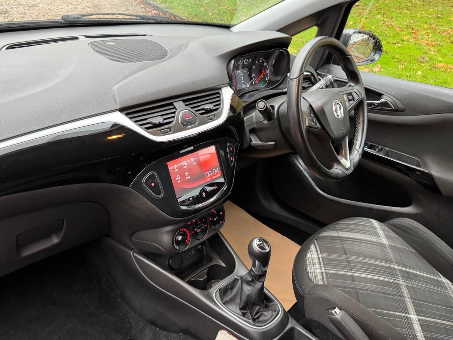 Used Vauxhall Corsa 2015 for sale - 77205084: Photo 17