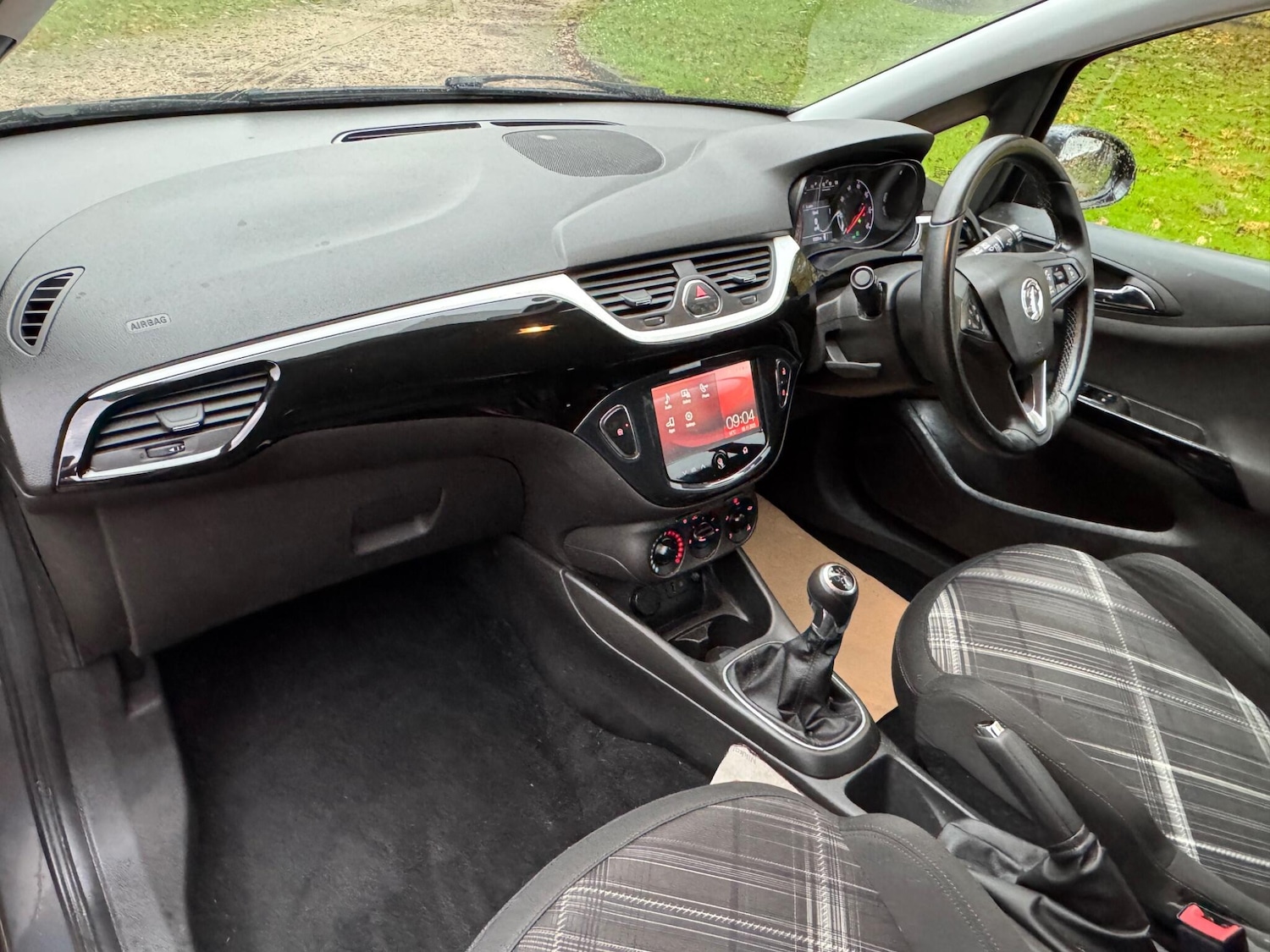 Used Vauxhall Corsa 2015 for sale - 77205084: Photo 18