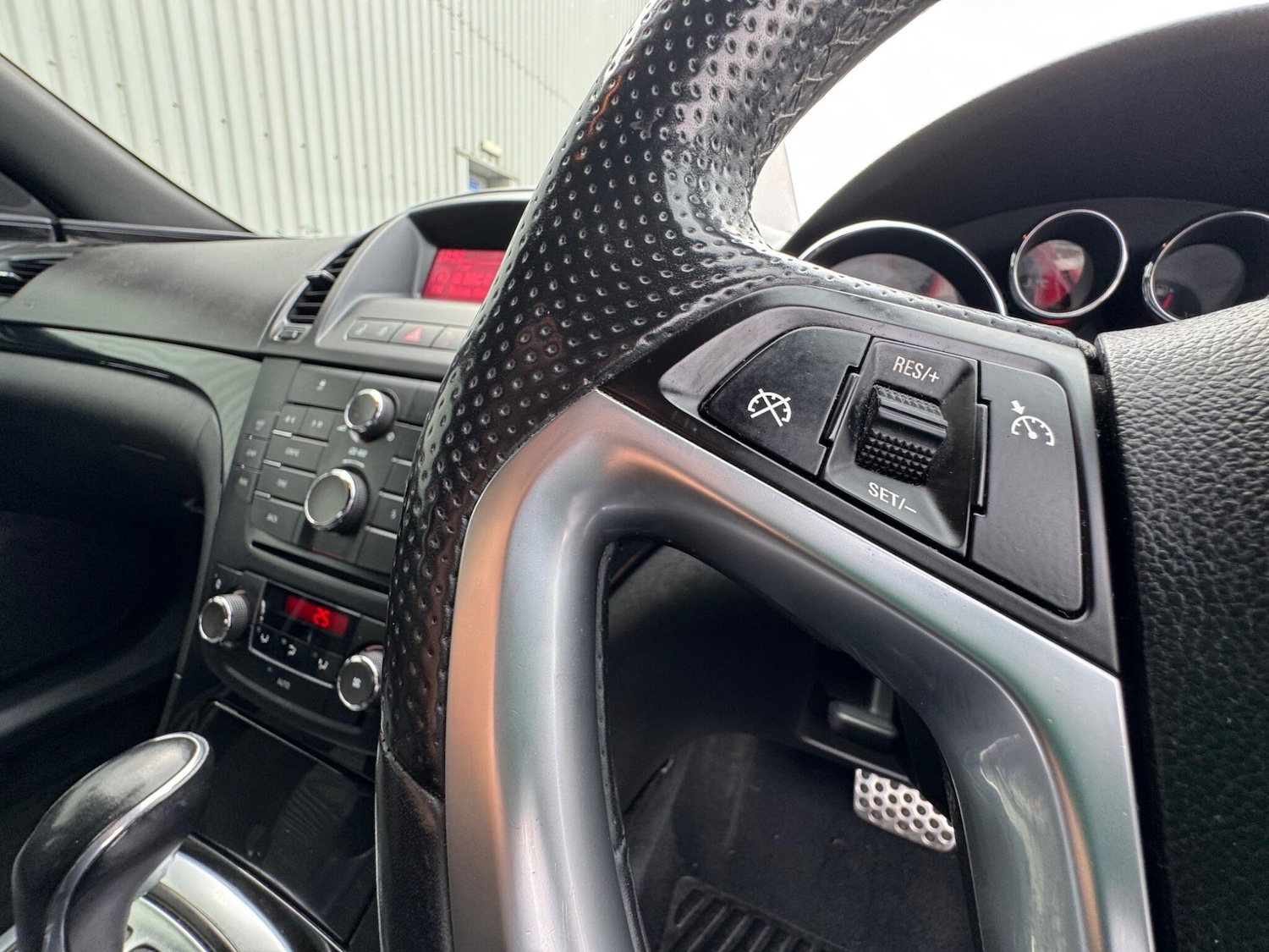 Used Vauxhall Insignia 2011 for sale - 78007770: Photo 34