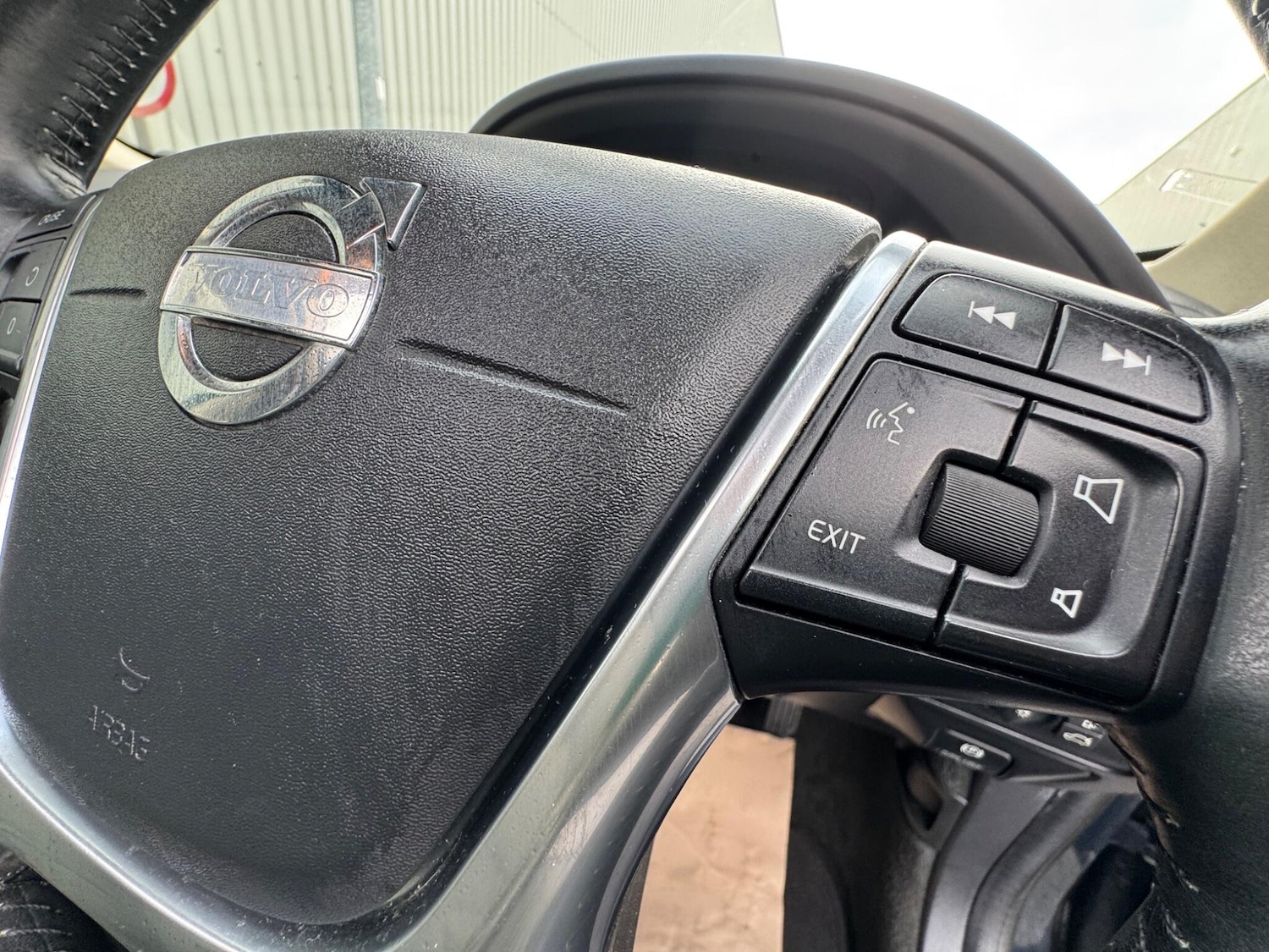 Used Volvo XC60 2013 for sale - 77395681: Photo 40