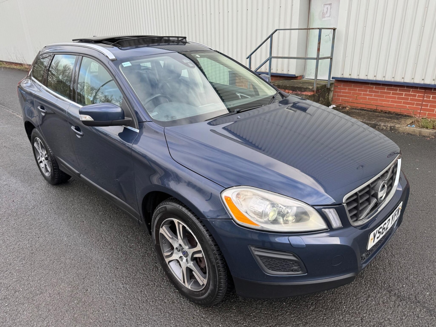 Used Volvo XC60 2013 for sale - 77395681: Photo 6