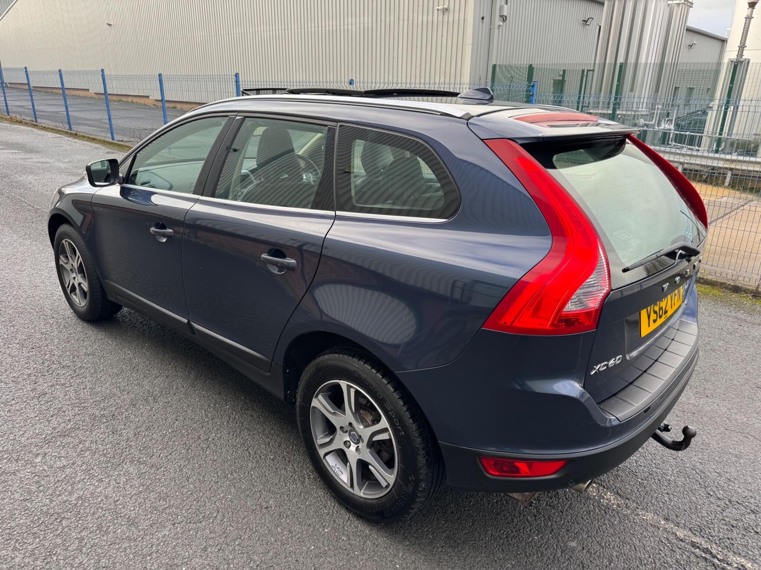 Used Volvo XC60 2013 for sale - 77395681: Photo 9