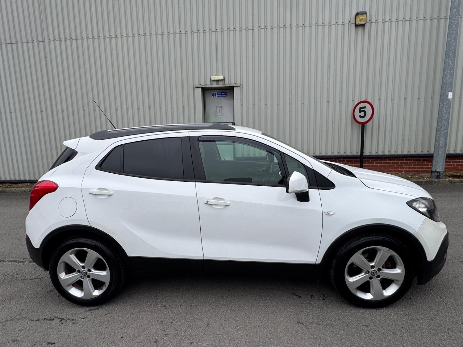 Used Vauxhall Mokka for sale - 77808607: Photo 4