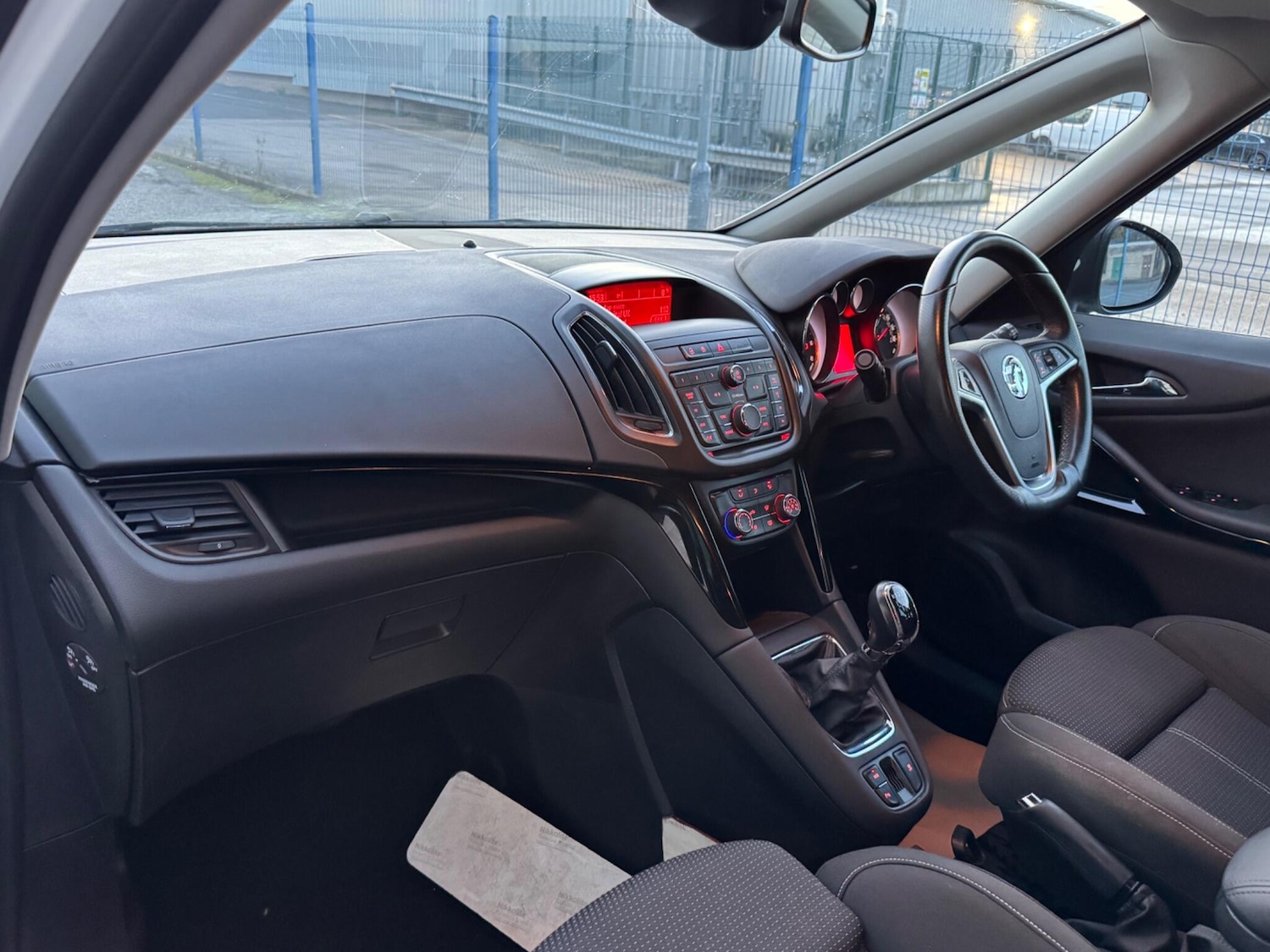 Used Vauxhall Zafira 2017 for sale - 77205087: Photo 18