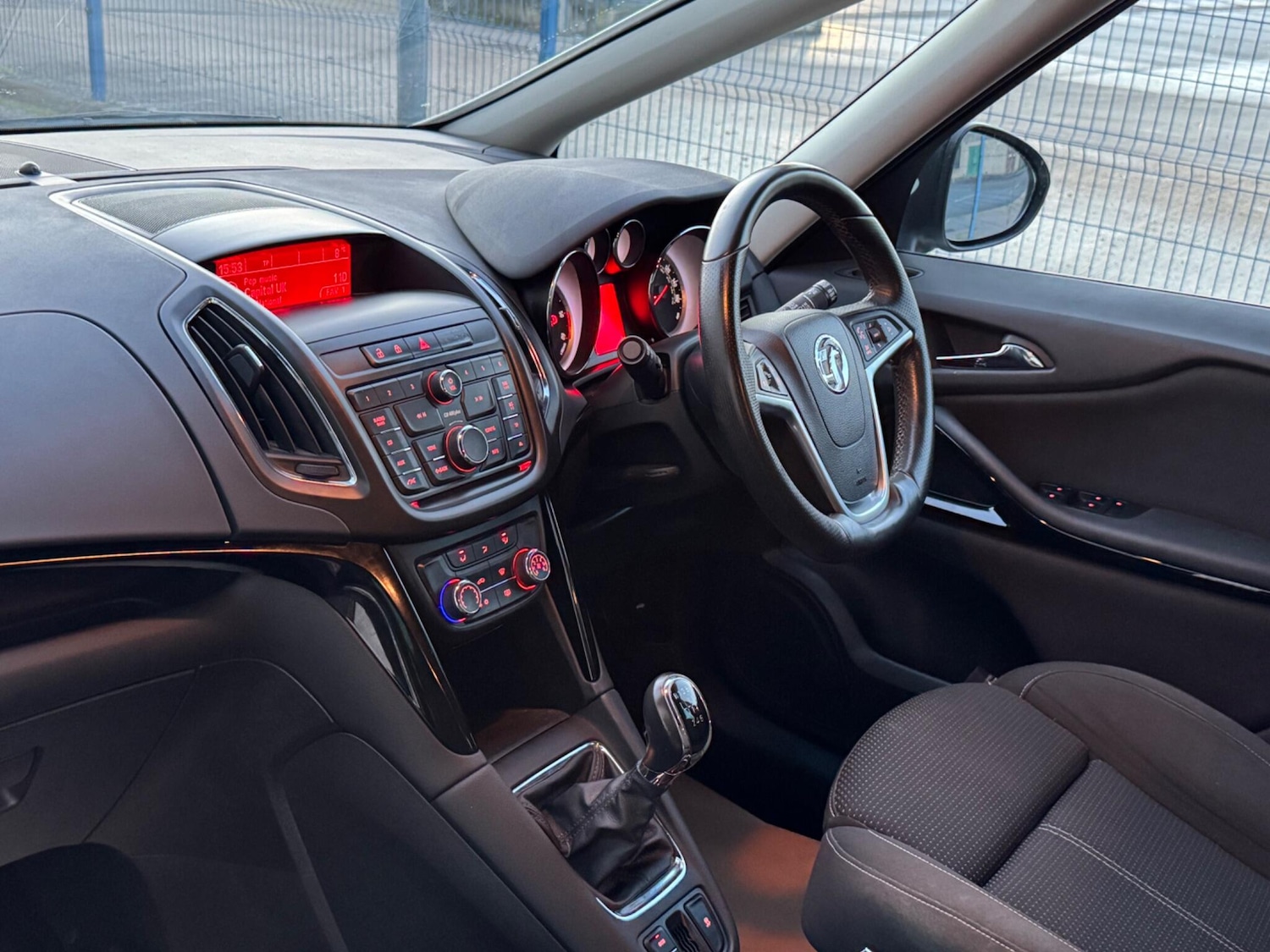 Used Vauxhall Zafira 2017 for sale - 77205087: Photo 19