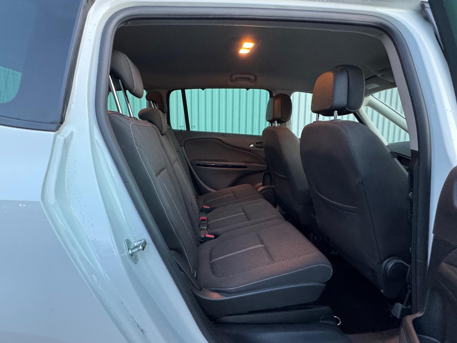 Used Vauxhall Zafira 2017 for sale - 77205087: Photo 29
