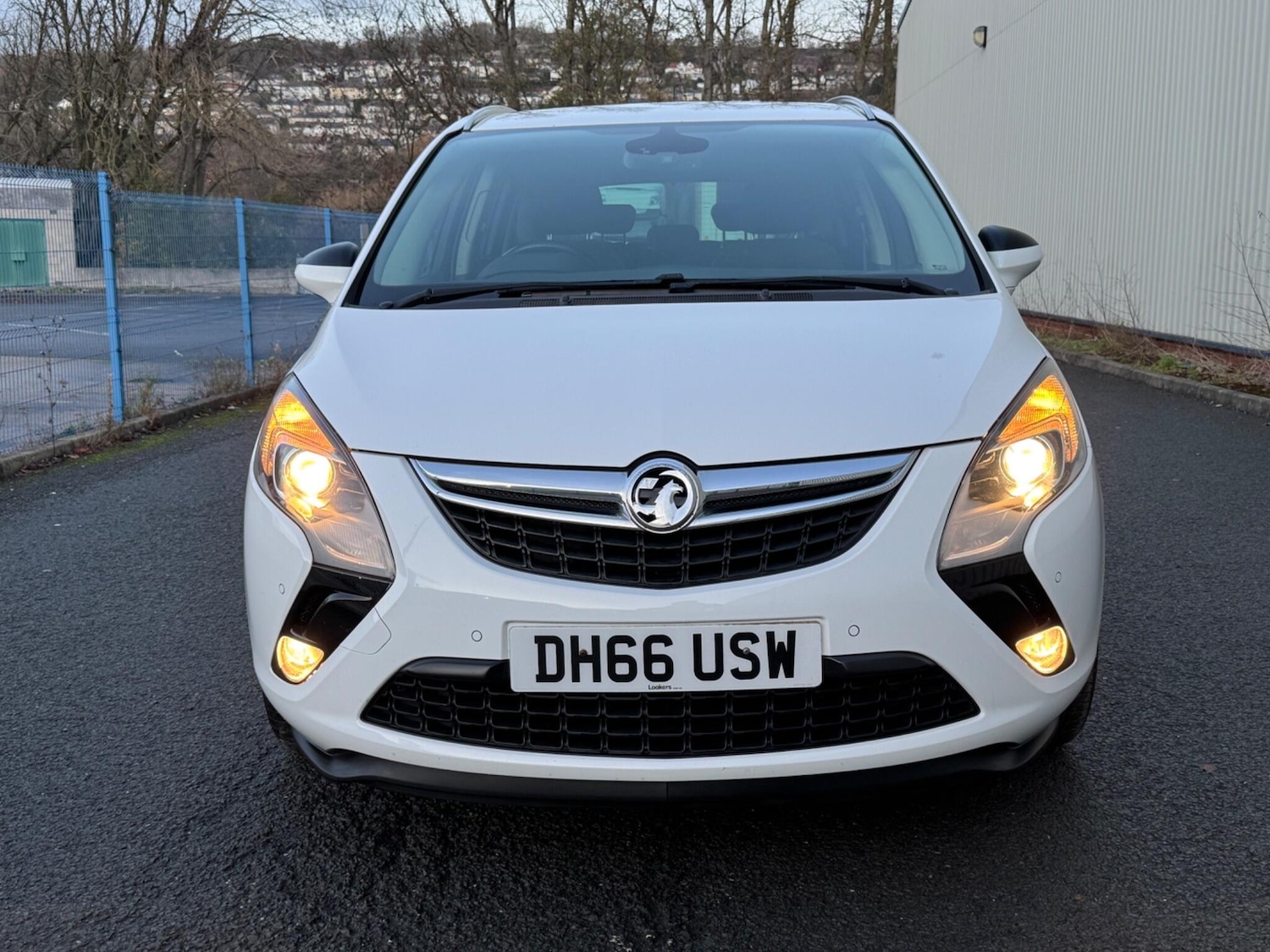 Used Vauxhall Zafira 2017 for sale - 77205087: Photo 6