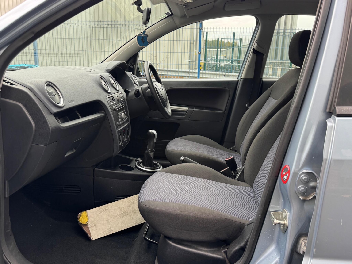 Used Ford Fusion 2006 for sale - 77205089: Photo 30