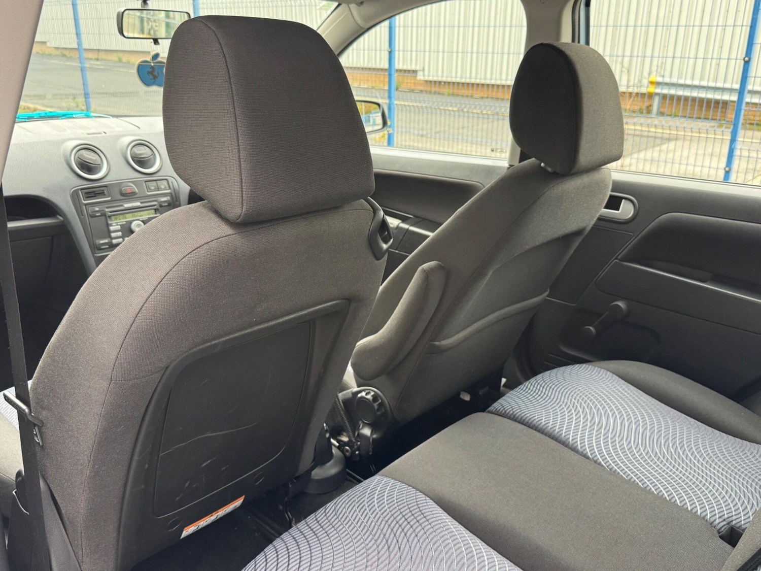 Used Ford Fusion 2006 for sale - 77205089: Photo 36