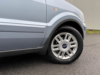 Used Ford Fusion 2006 for sale - 77205089: Photo