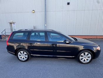 Used Volvo V70 2008 for sale - 78447396: Photo