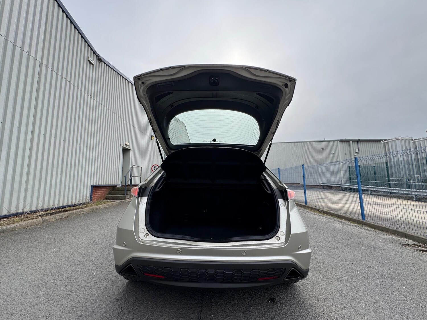 Used Honda Civic for sale - 78115577: Photo 13