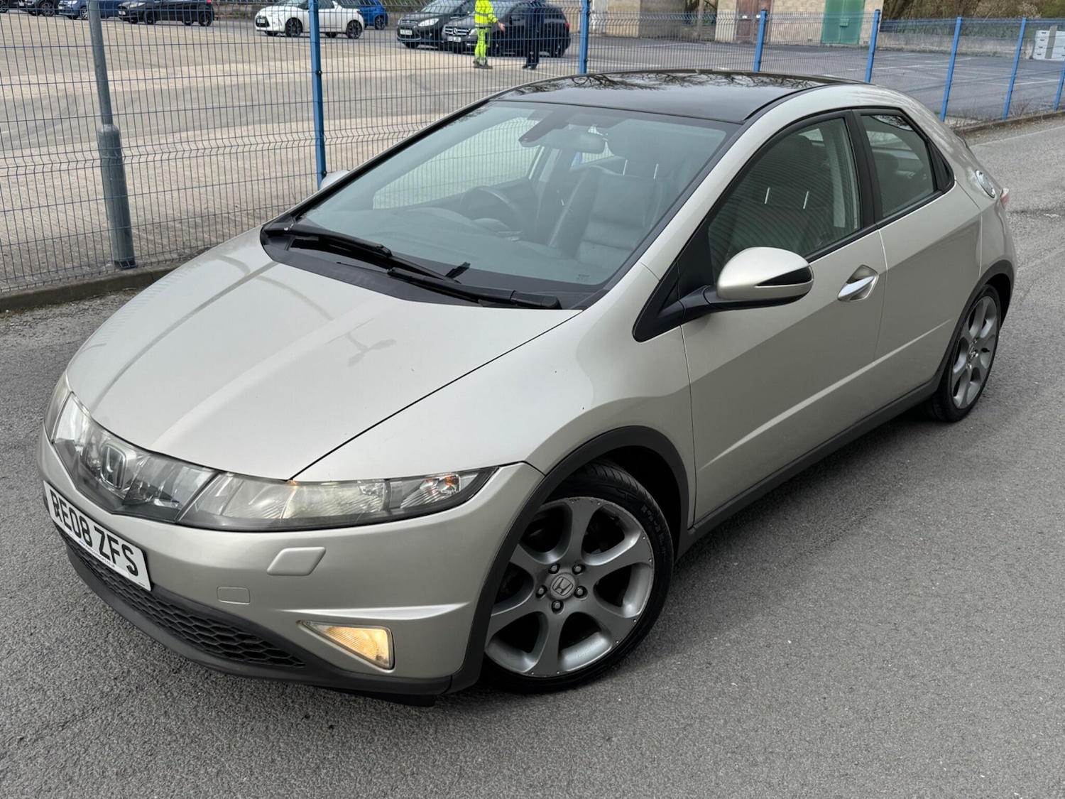 Used Honda Civic for sale - 78115577: Photo 3