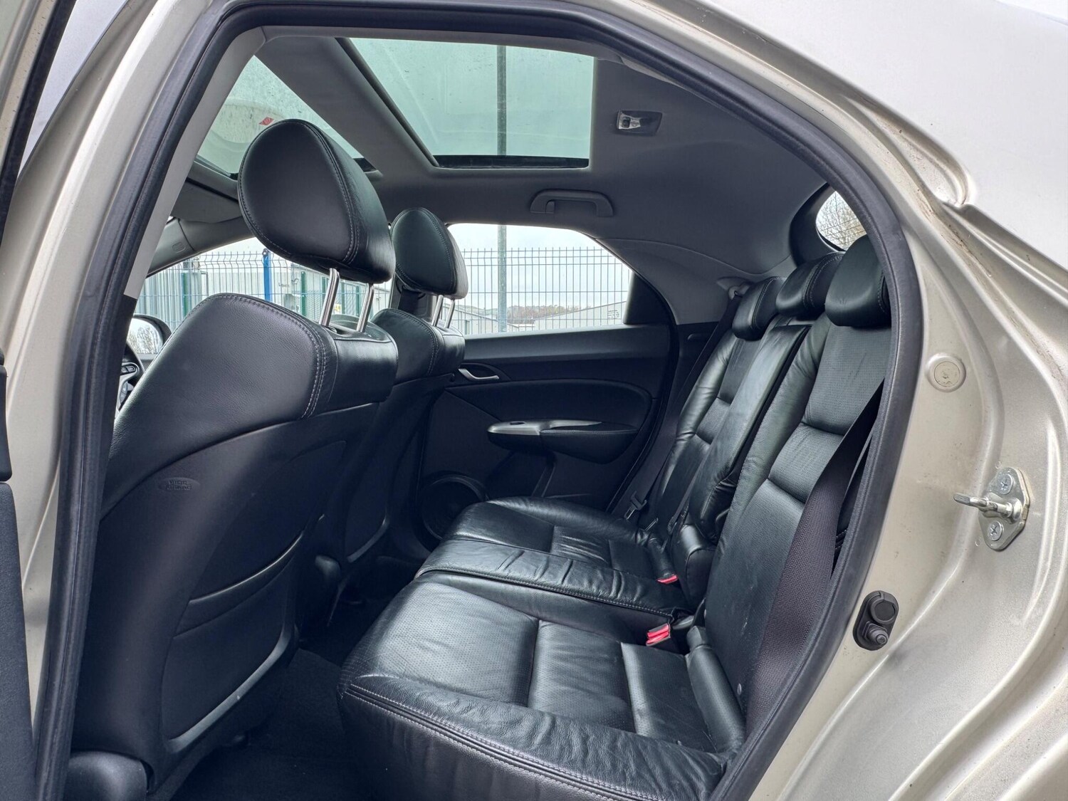 Used Honda Civic for sale - 78115577: Photo 31