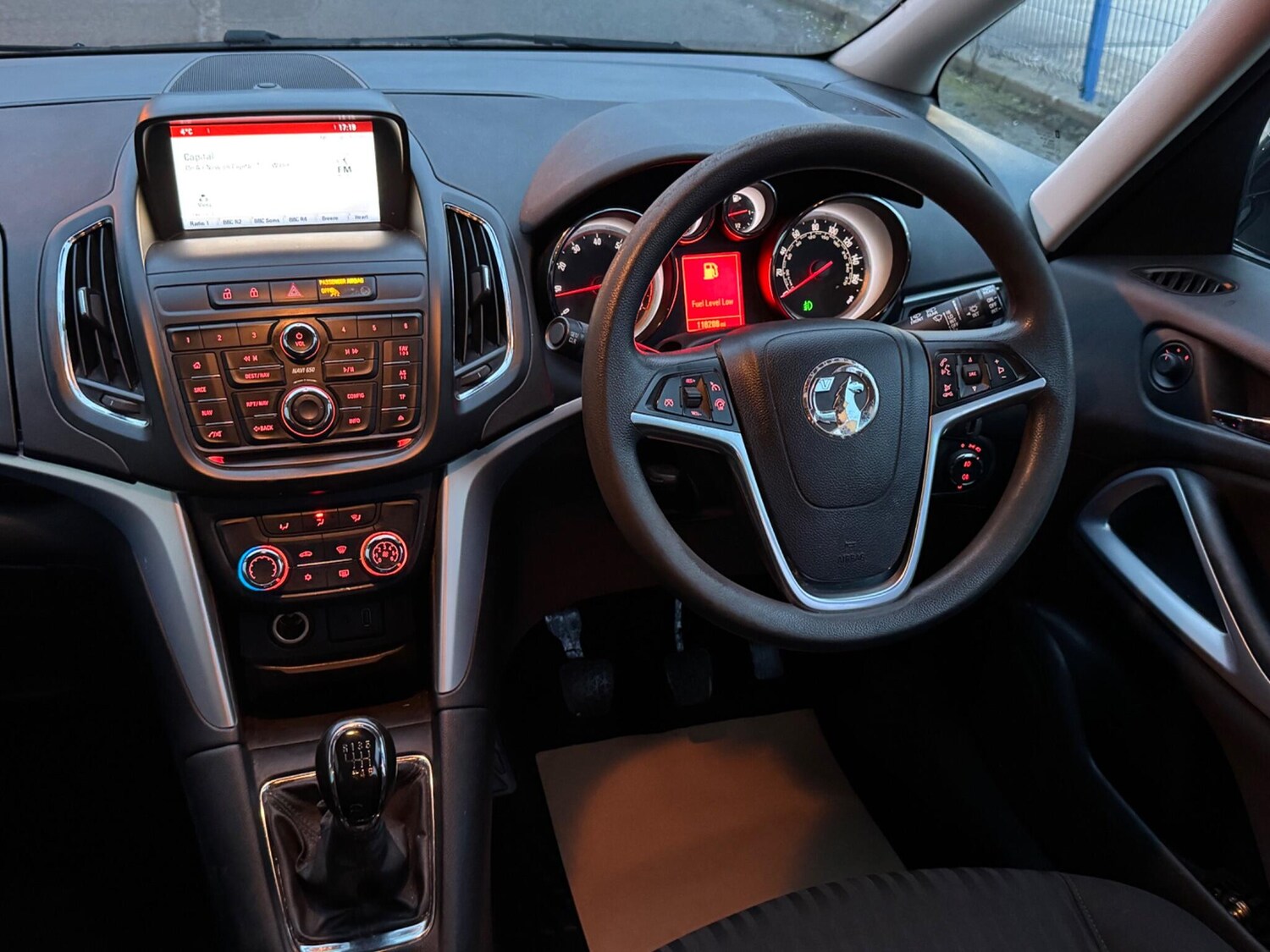 Used Vauxhall Zafira 2015 for sale - 77559684: Photo 19