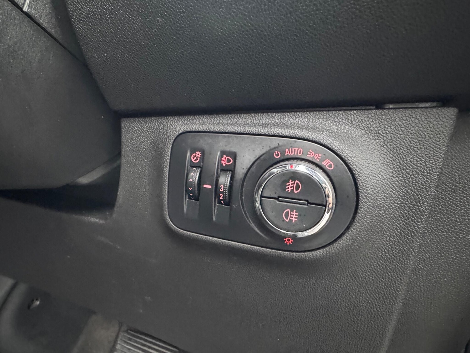 Used Vauxhall Corsa for sale - 77279413: Photo 33