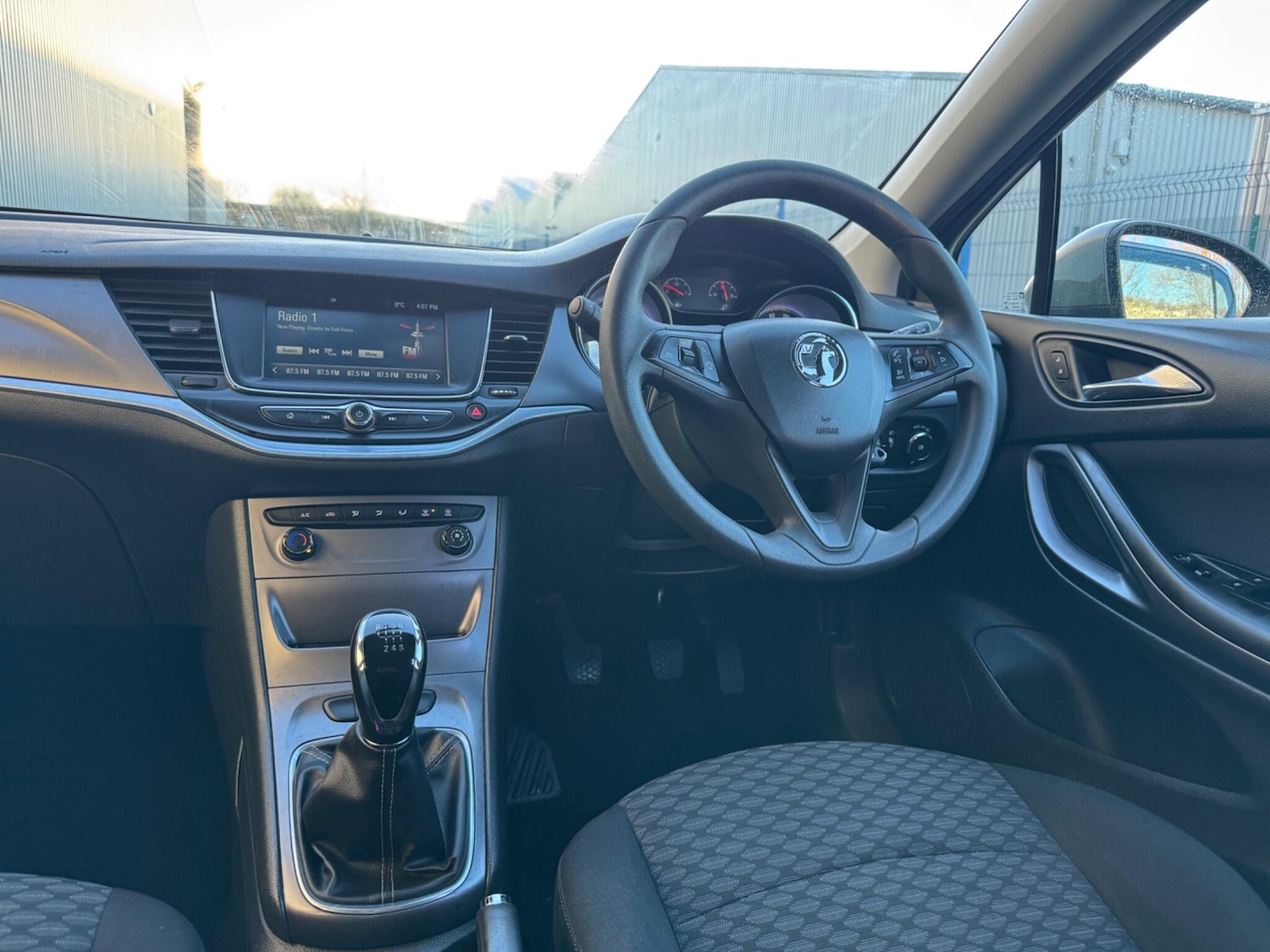 Used Vauxhall Astra 2016 for sale - 77205086: Photo 18