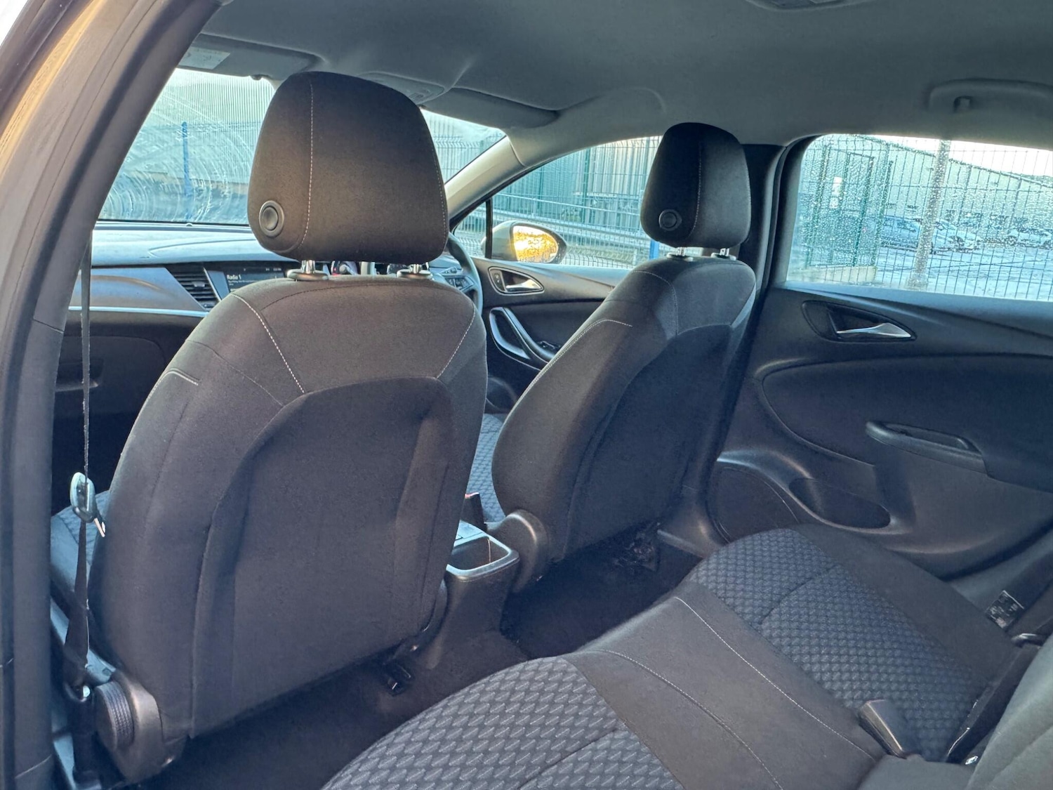 Used Vauxhall Astra 2016 for sale - 77205086: Photo 22