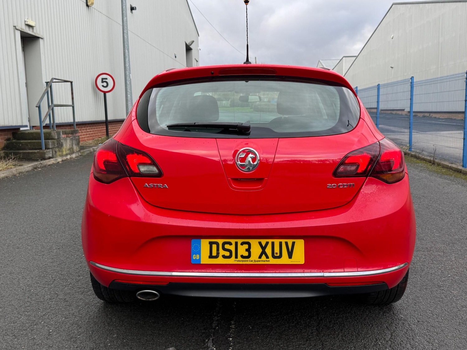 Used Vauxhall Astra 2013 for sale - 77400532: Photo 12