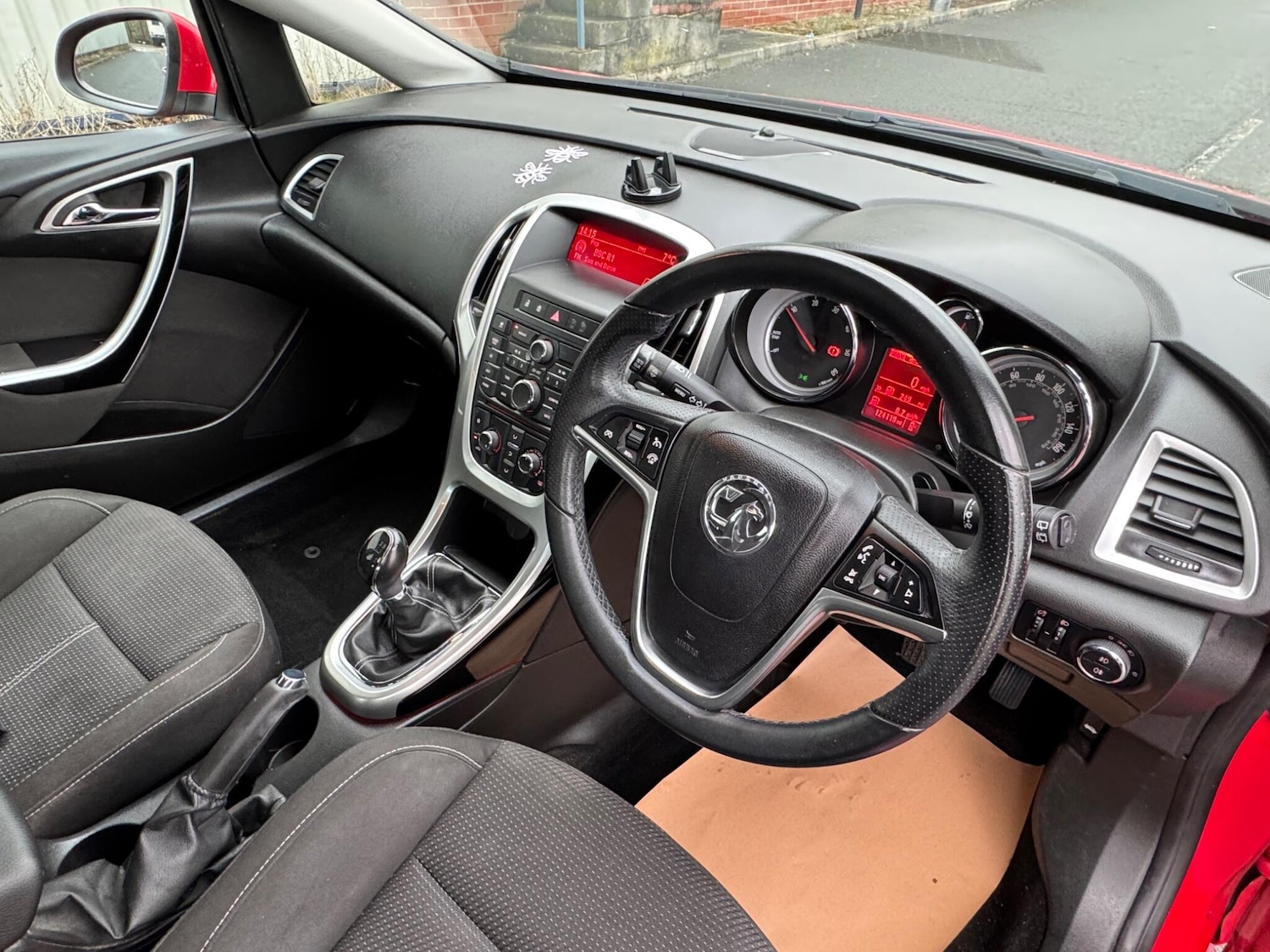 Used Vauxhall Astra 2013 for sale - 77400532: Photo 17