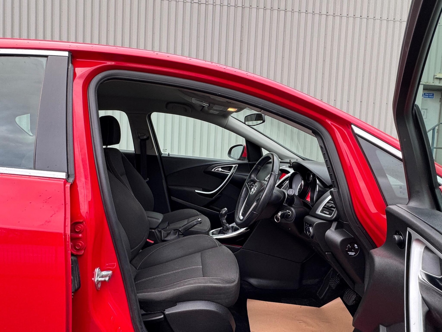 Used Vauxhall Astra 2013 for sale - 77400532: Photo 22