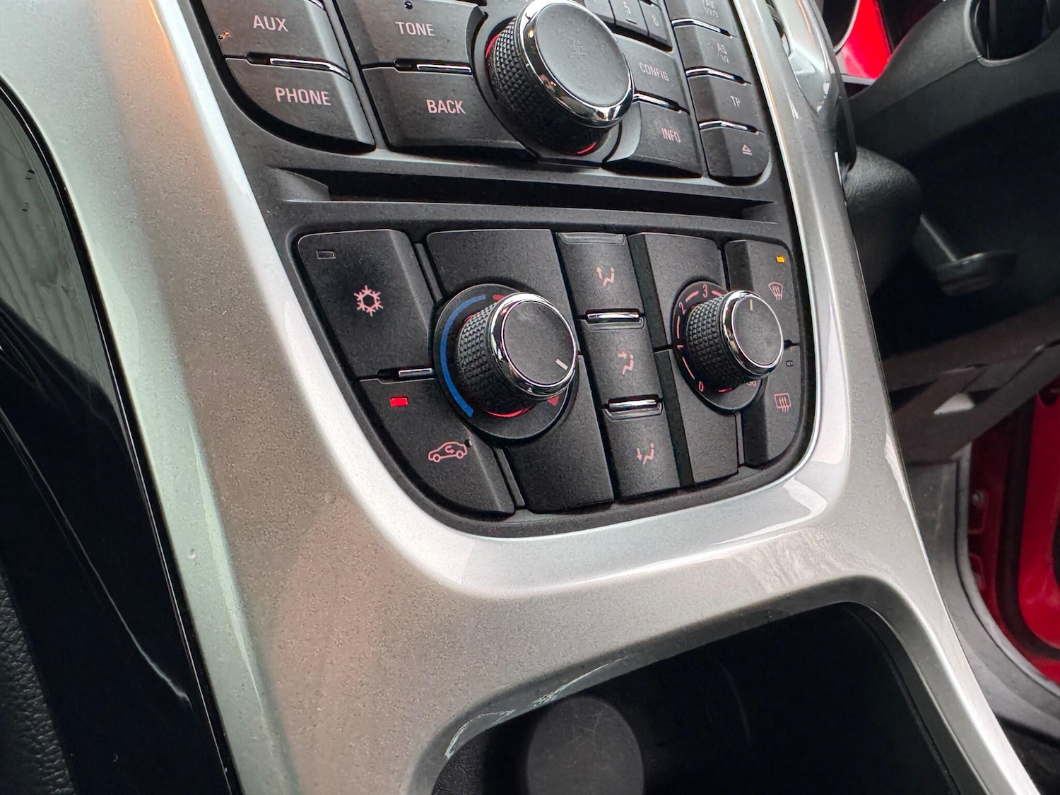 Used Vauxhall Astra 2013 for sale - 77400532: Photo 24