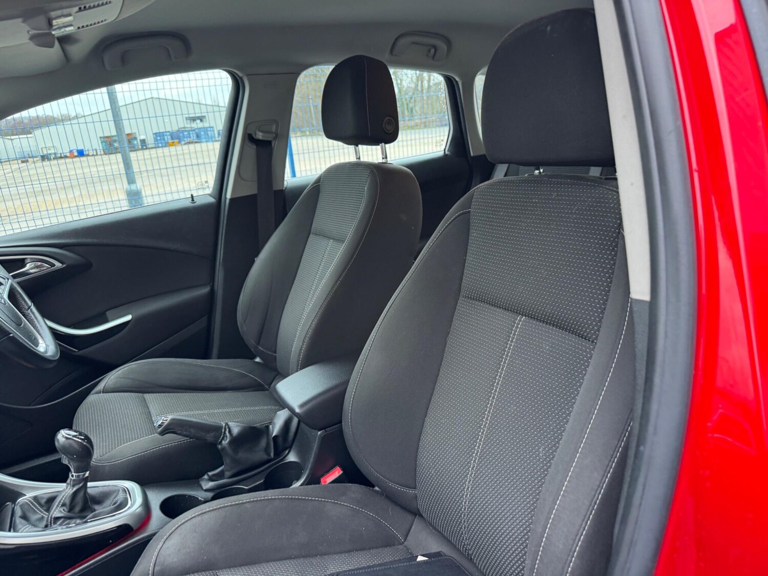 Used Vauxhall Astra 2013 for sale - 77400532: Photo 28