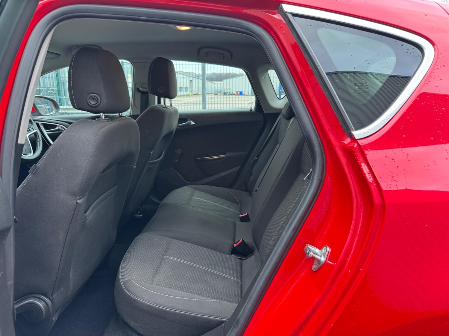 Used Vauxhall Astra 2013 for sale - 77400532: Photo 34