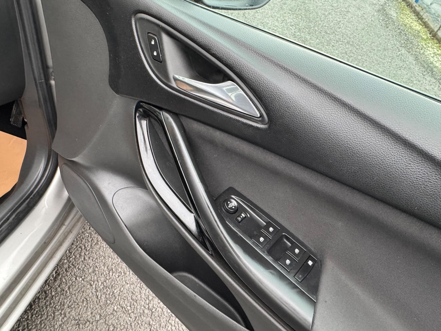 Used Vauxhall Astra 2017 for sale - 77205083: Photo 16