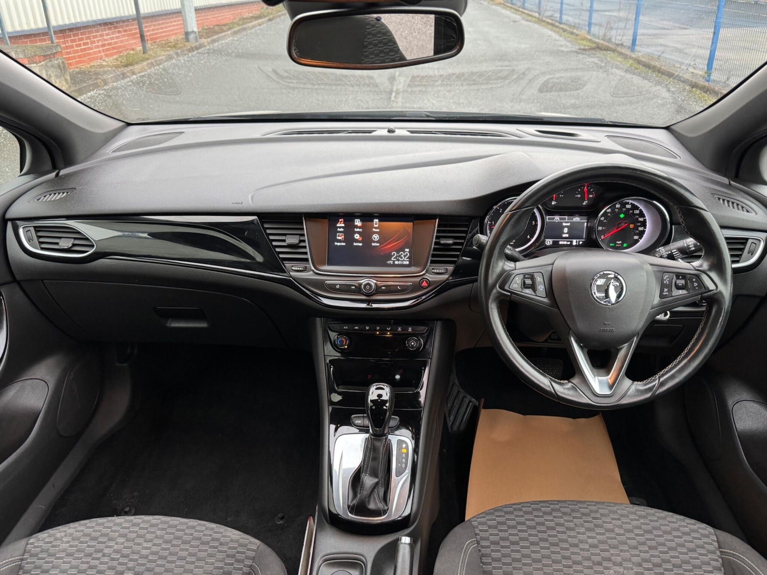 Used Vauxhall Astra 2017 for sale - 77205083: Photo 18