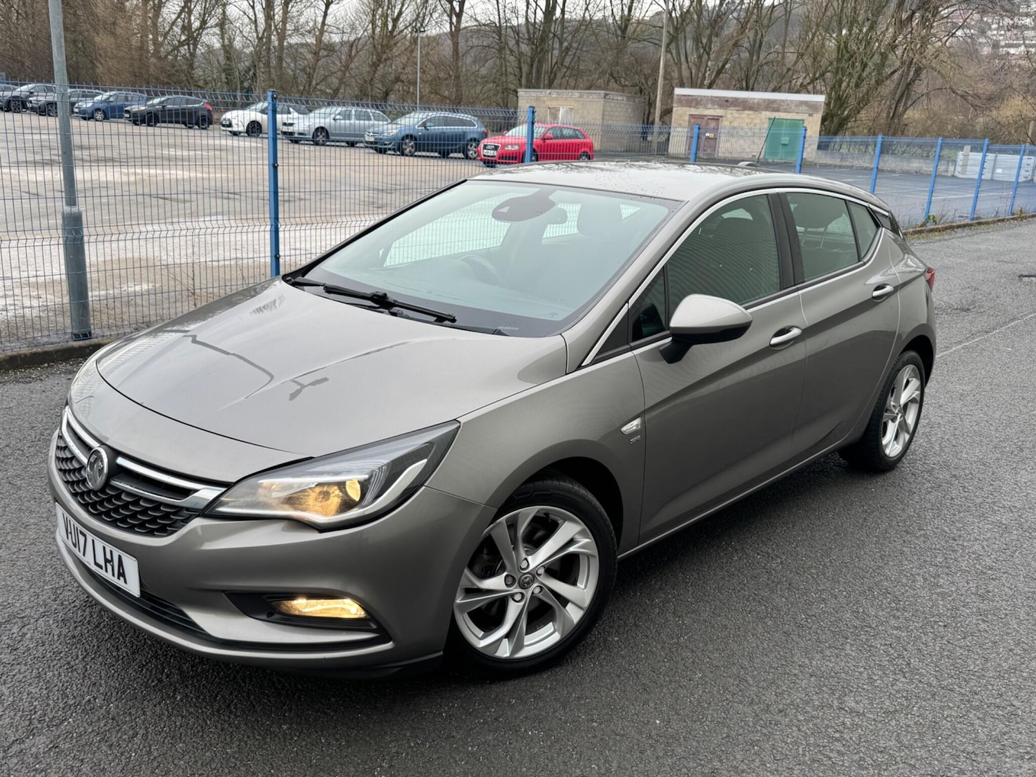 Used Vauxhall Astra 2017 for sale - 77205083: Photo 3