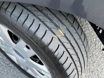 Used Ford Fusion 2004 for sale - 79337416: Photo
