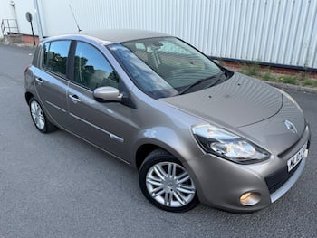 Used Renault Clio 2010 for sale - 79634118: Photo